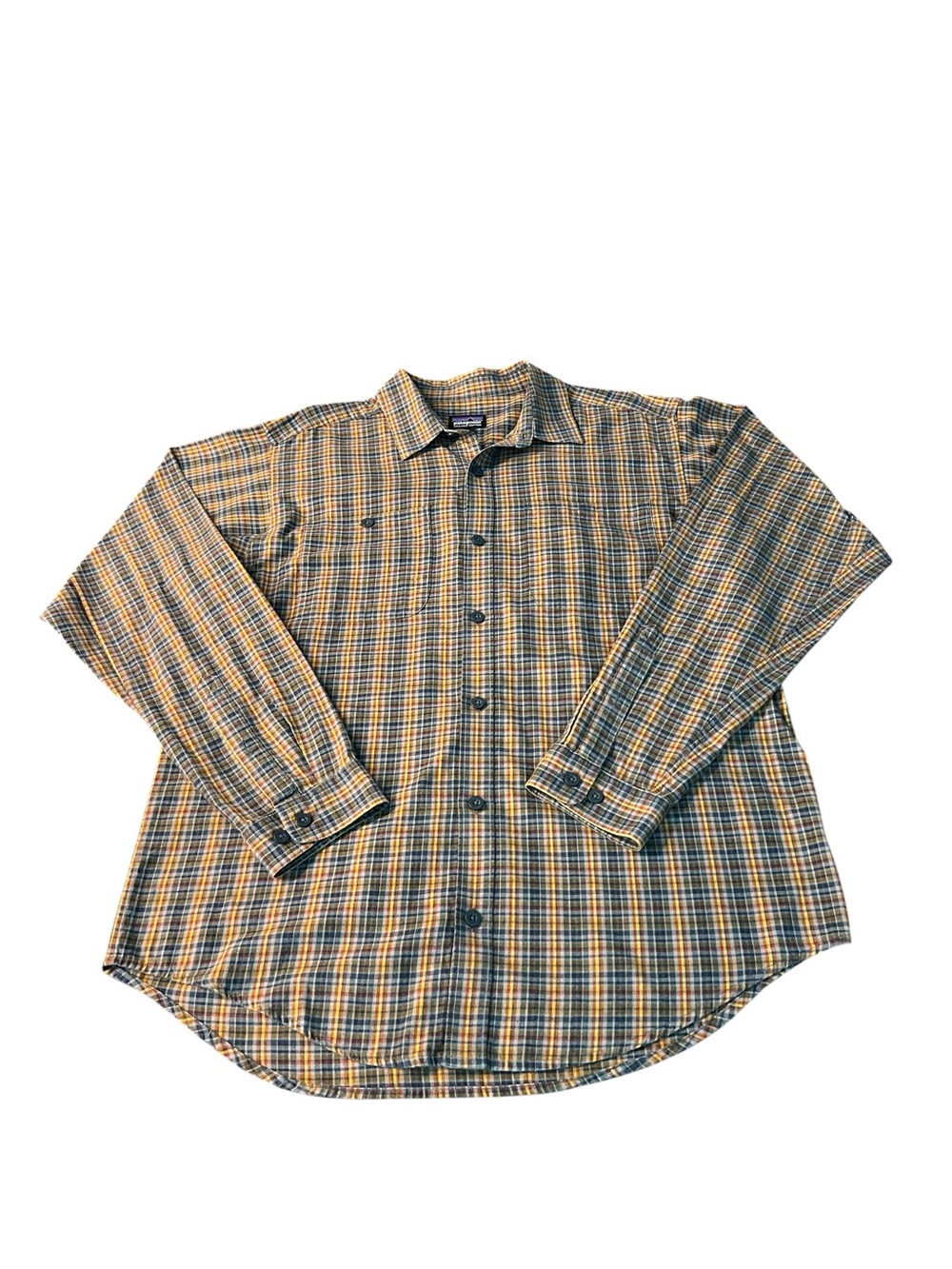 Patagonia Plaid Button-Down Shirt in Blue & Gray Size Medium